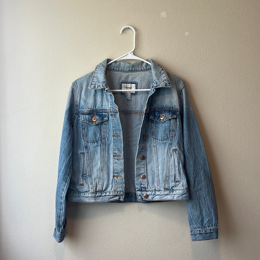 Cropped Denim Jacket